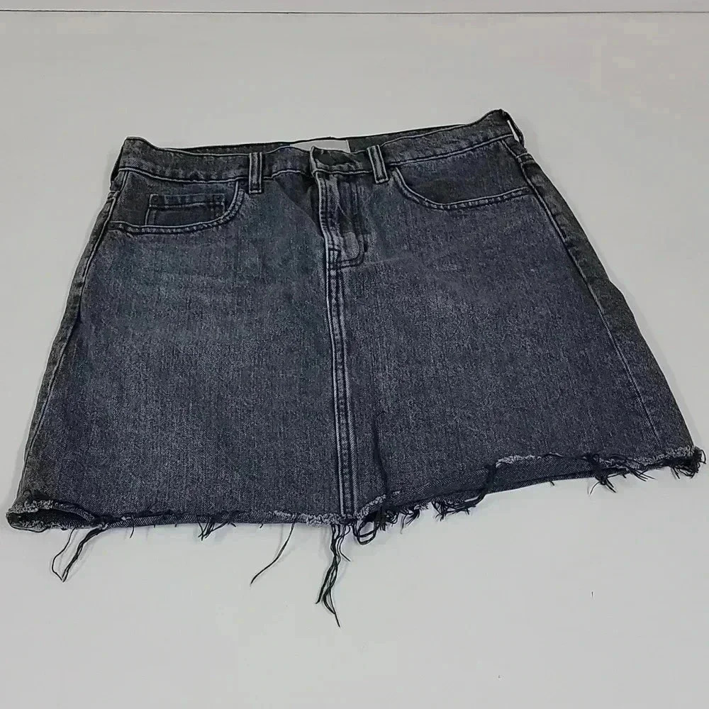 Everlane The Denim Skirt Jean mini washed black - Picture 2 of 12